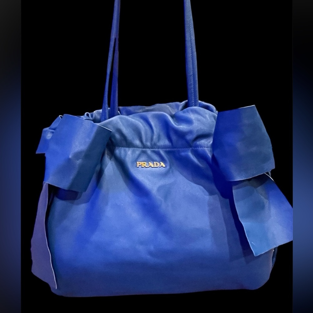 Prada Blue leather Women's Shoulder Bag / Cross Body Bag